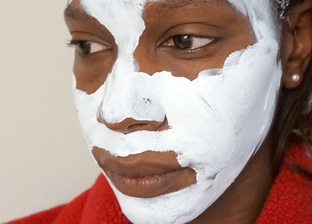 Skinfood Egg White Pore Mask (bellanoirbeauty.com)