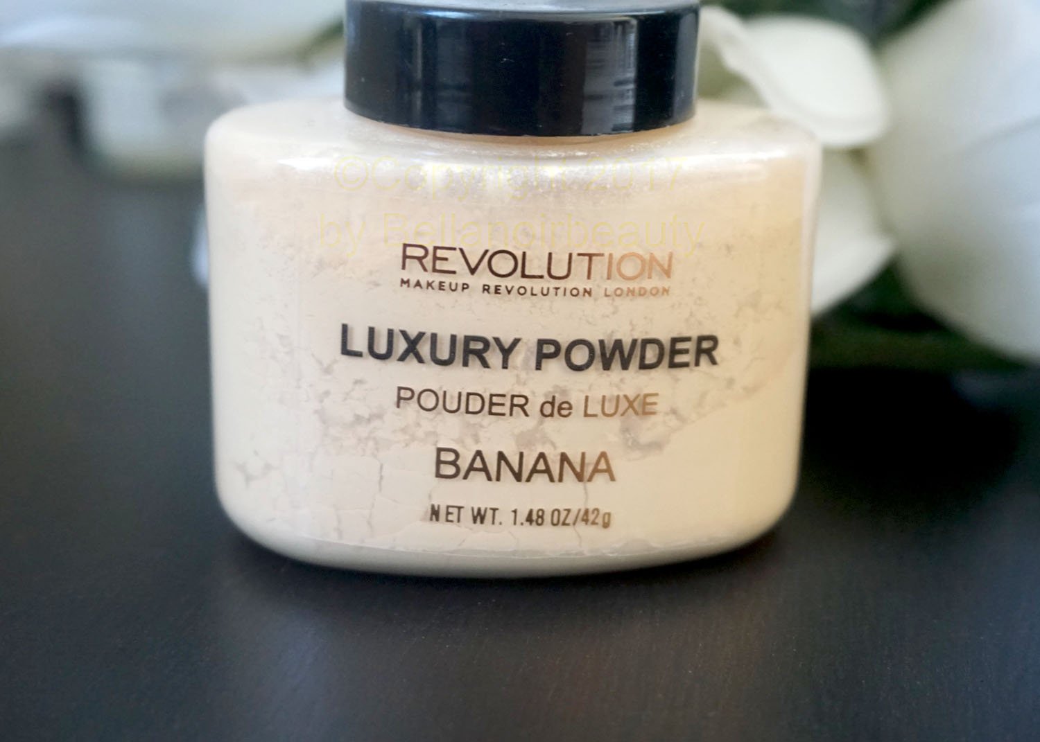 Makeup Revolution Luxury Banana Powder