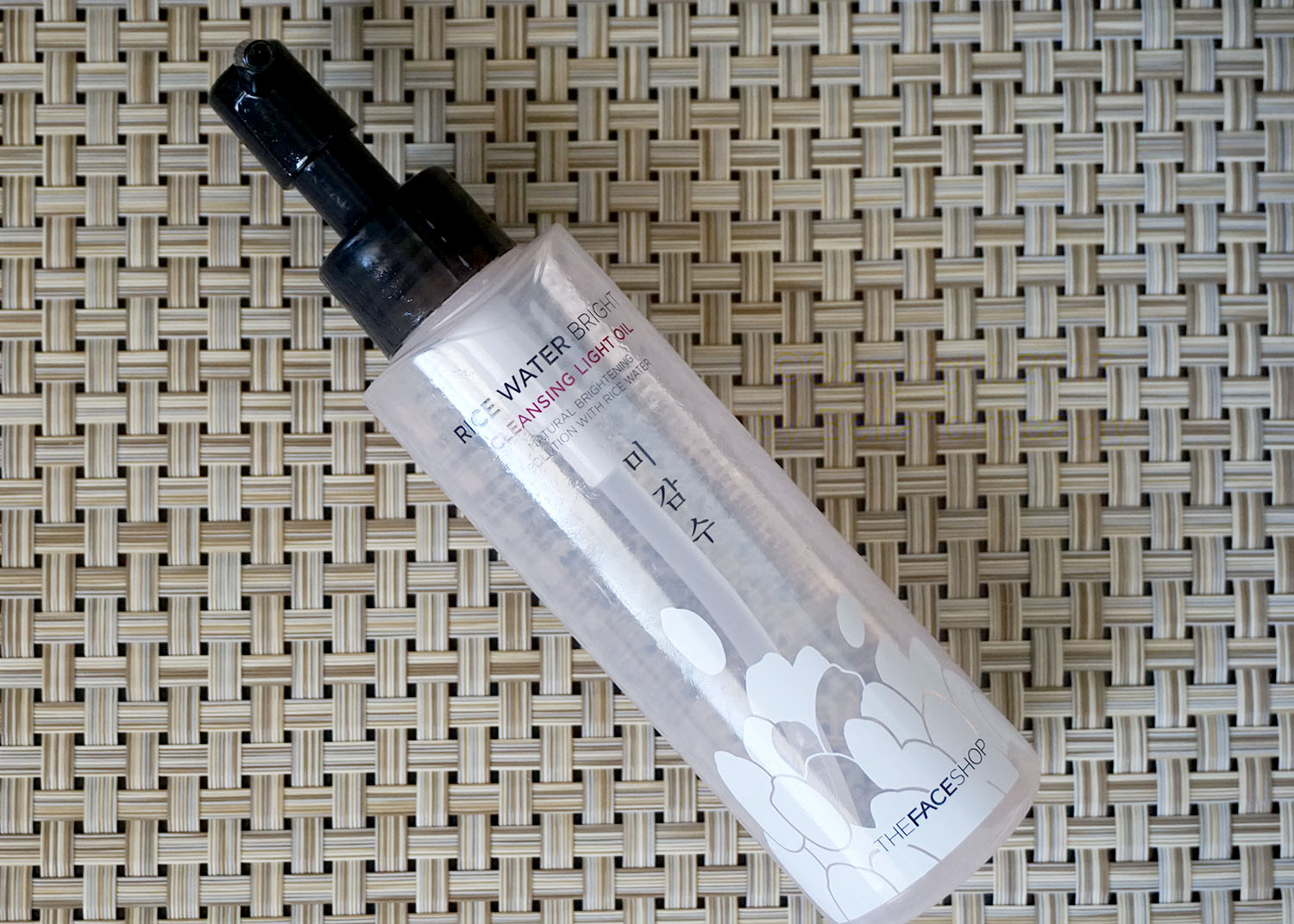 The Face Shop Rice Water Bright Cleansing Light Oil | bellanoirbeauty.com