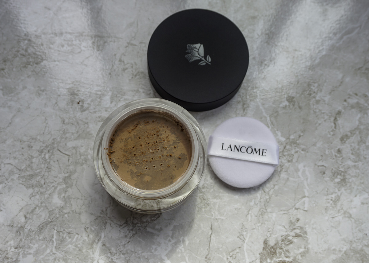 Lancome Long Time No Shine Loose Setting Powder in Deep | bellanoirbeauty.com